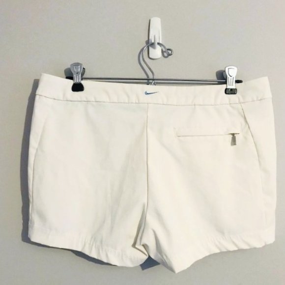 🌿 Nike | White Tennis Shorts - Picture 2 of 2
